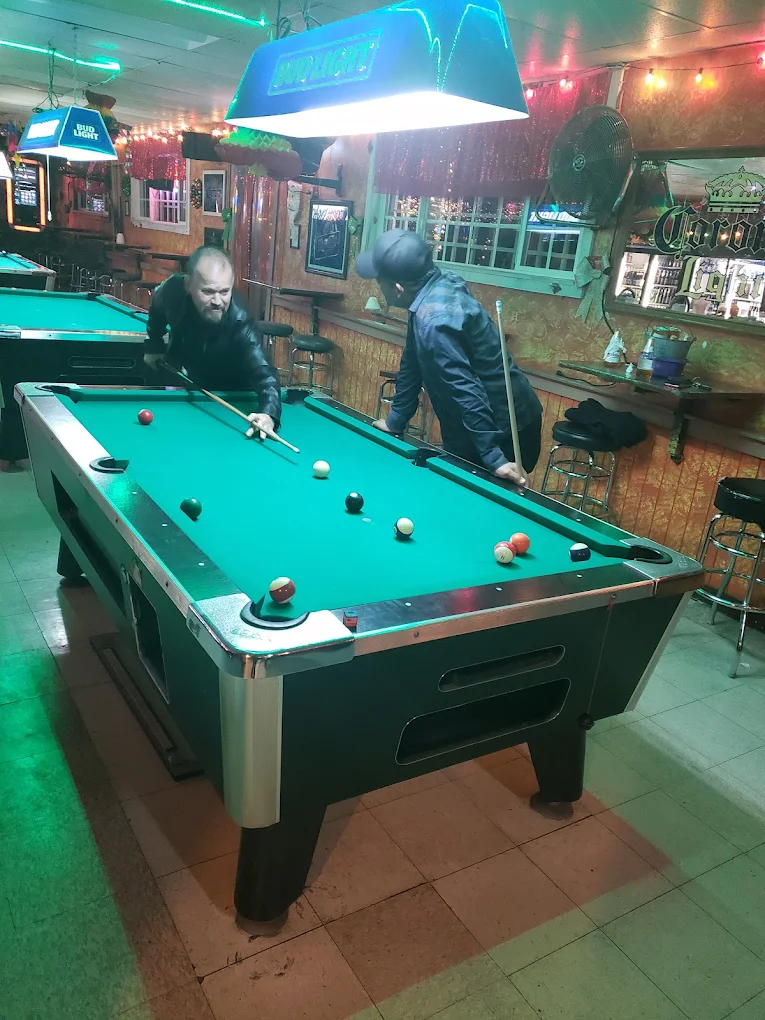 Hidalgo's Pool Hall pool hall exterior/interior