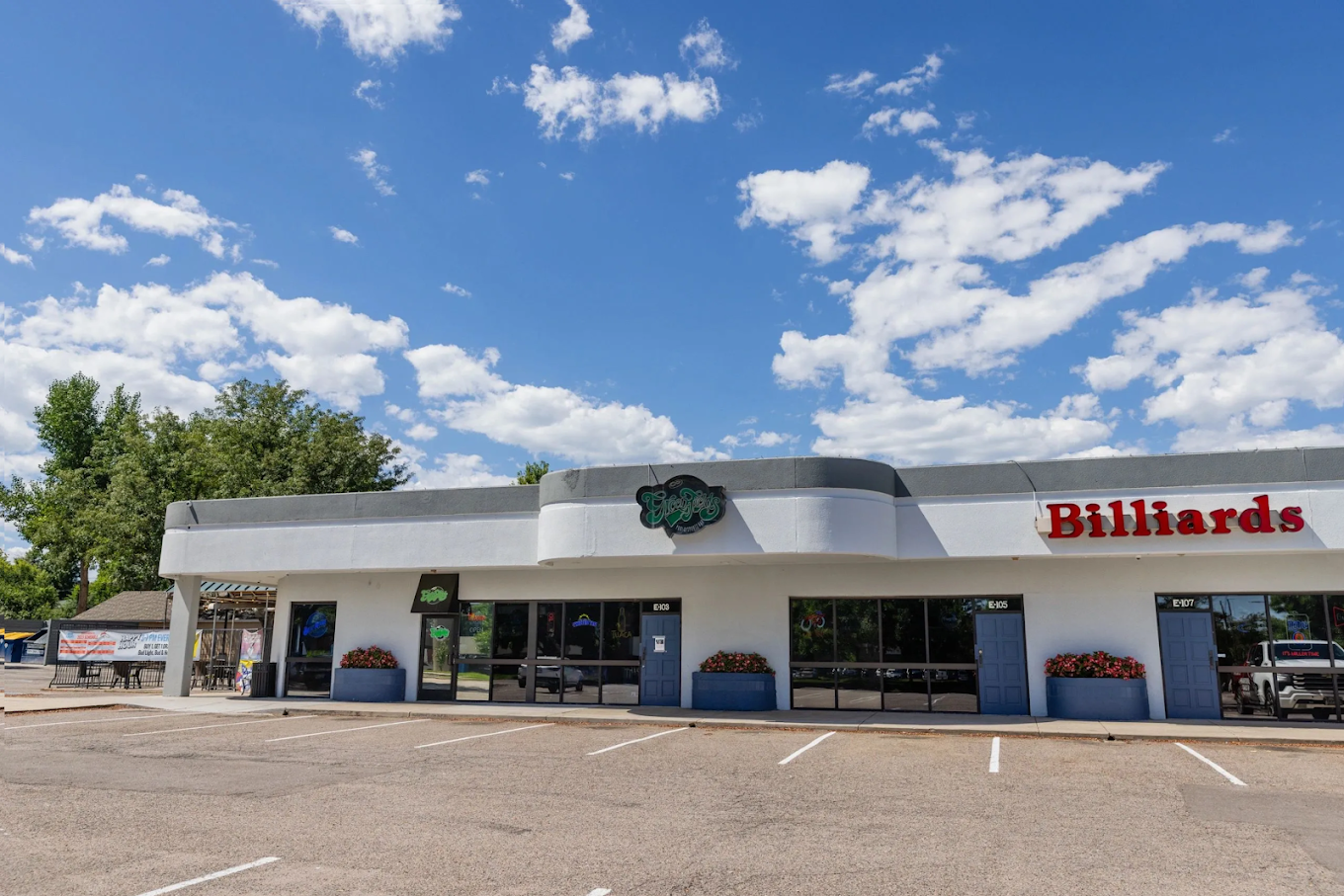 Greenfields Pool & Sports Bar pool hall exterior/interior