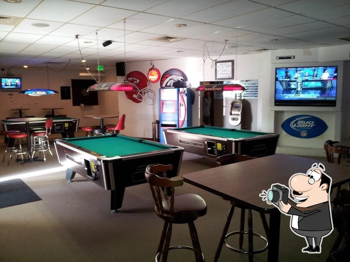 The Q Pool and Dart Bar pool hall exterior/interior