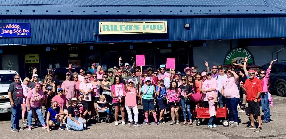 Rilea's Pub pool hall exterior/interior