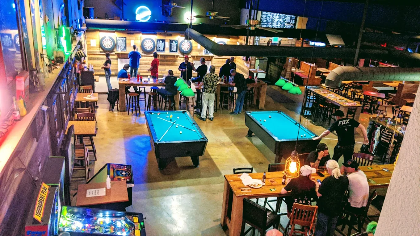 Mountain Tap Bar & Grill pool hall exterior/interior