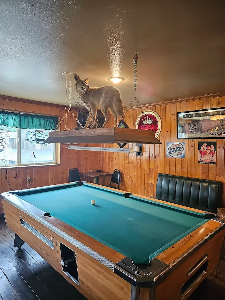Harley's Pub pool hall exterior/interior