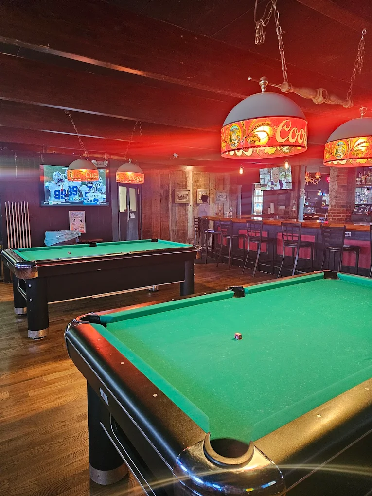 Ranch Club pool hall exterior/interior