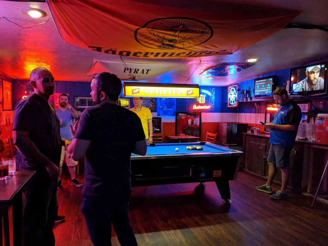 Suds Tavern pool hall exterior/interior