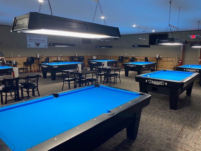 Fin's Billiards pool hall exterior/interior