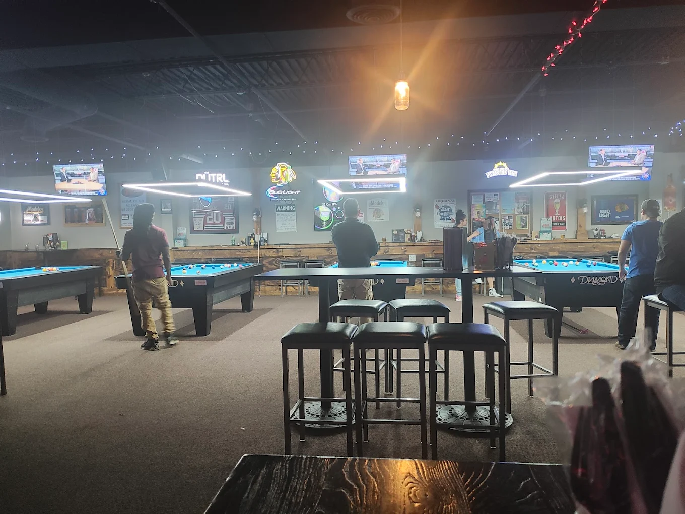 Q Bar pool hall exterior/interior