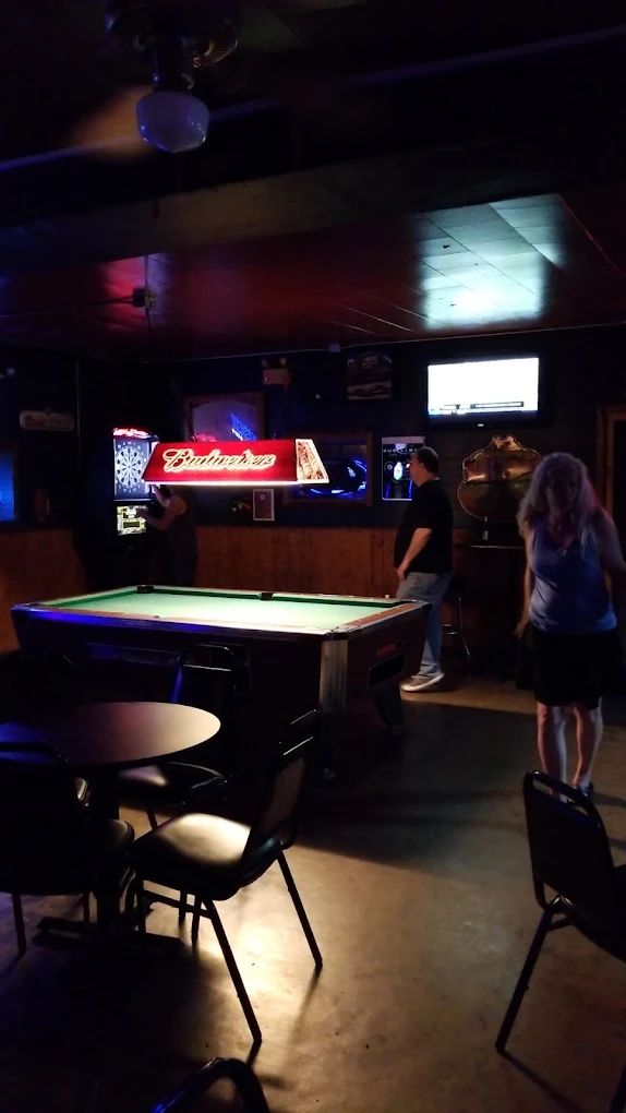 Lucky Break pool hall exterior/interior