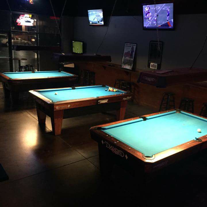 Top 10 Sports Bar pool hall exterior/interior