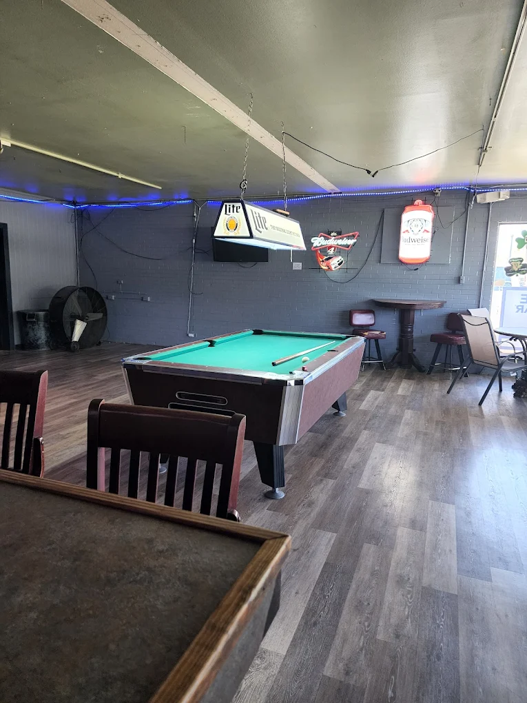 Shananigans Bar pool hall exterior/interior