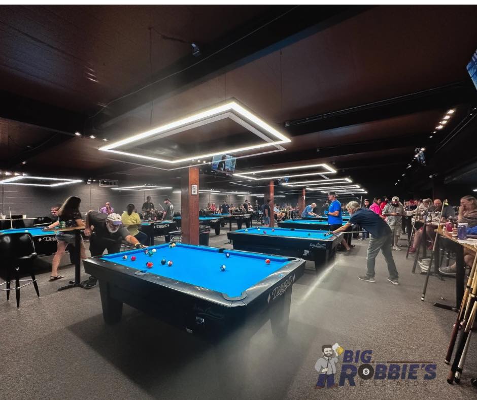 Big Robbie's Billiards pool hall exterior/interior