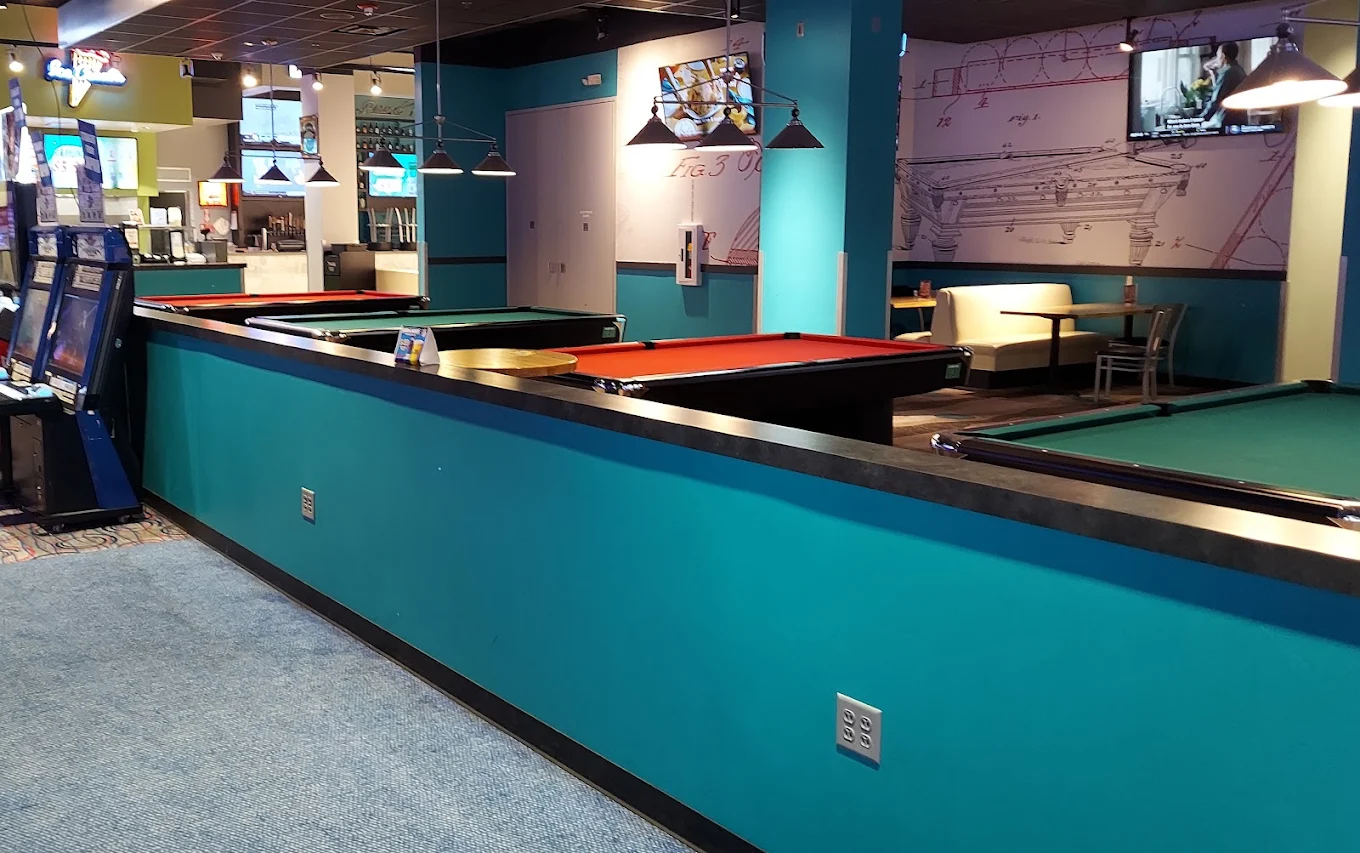 Round 1 Bowling & Arcade pool hall exterior/interior