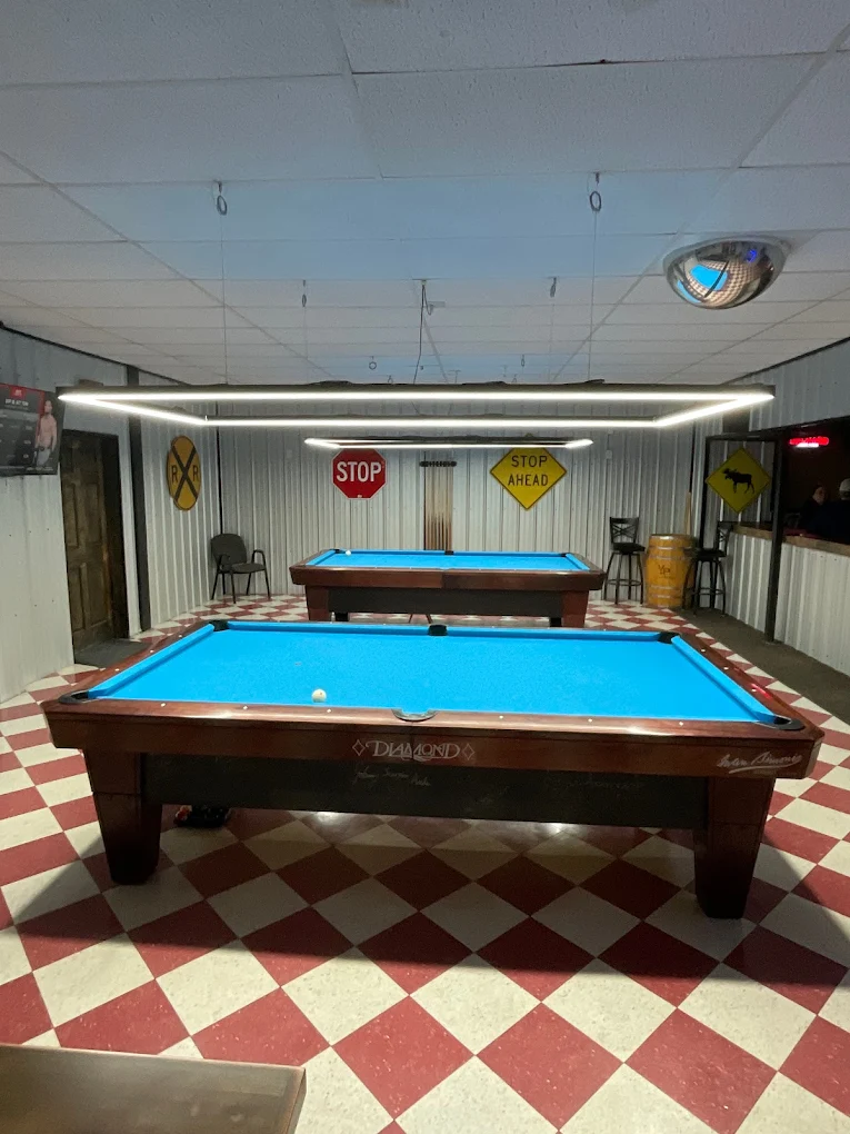 83 North Bar & Grill pool hall exterior/interior