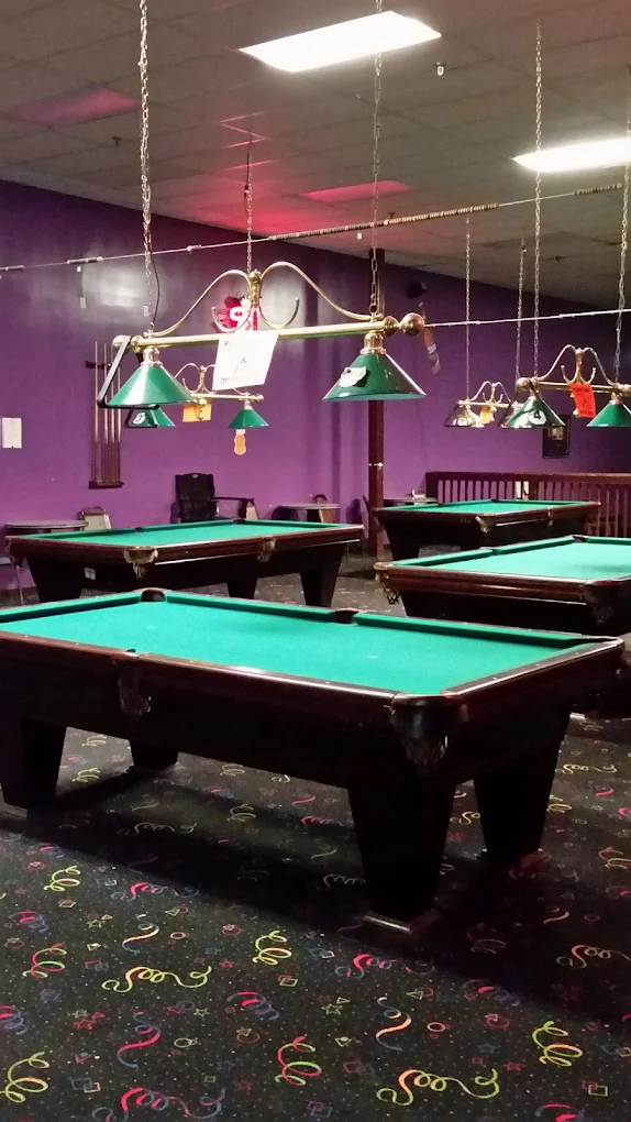 Newport Entertainment Center pool hall exterior/interior