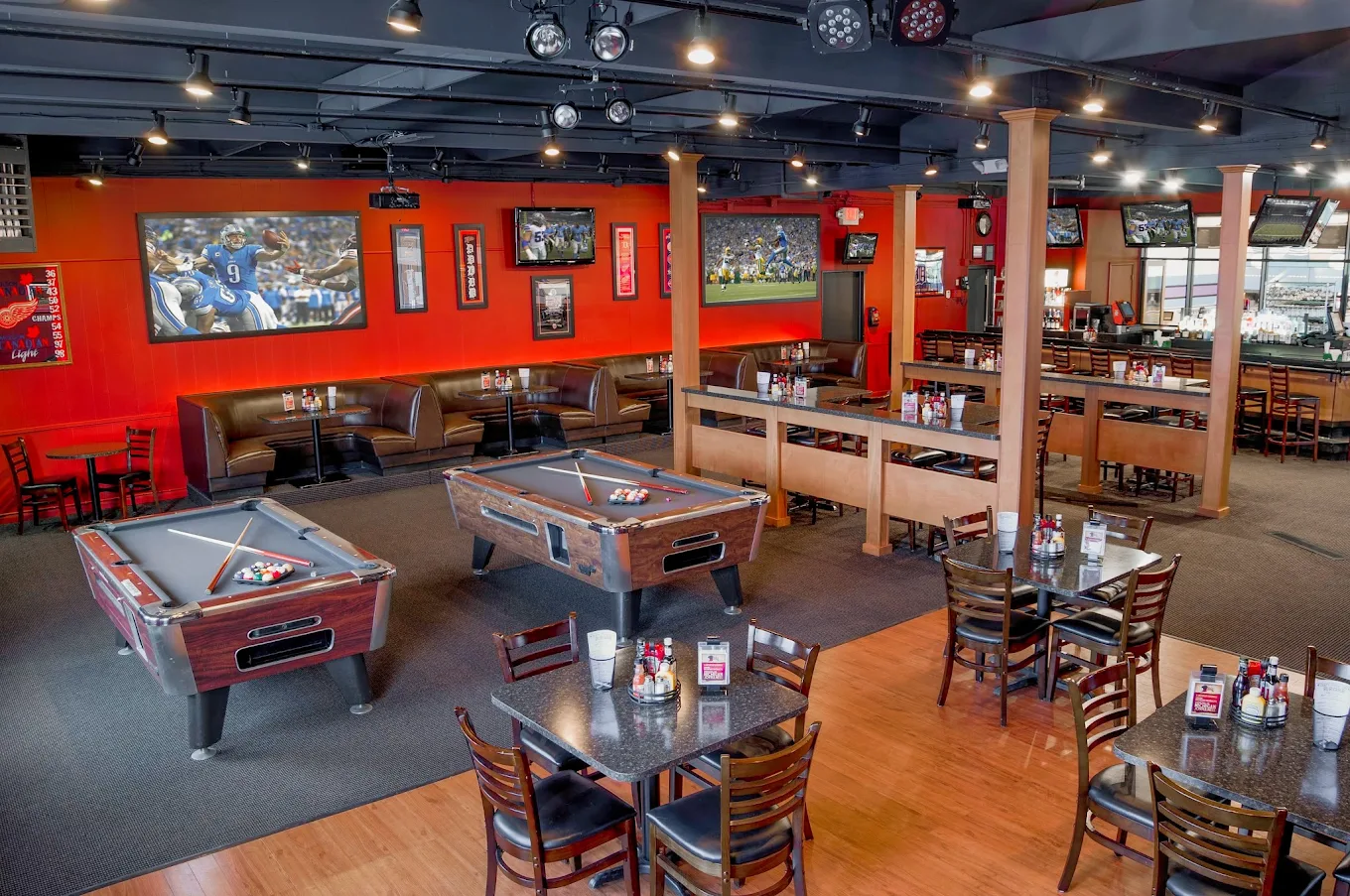 The Mad Hatter Pub pool hall exterior/interior