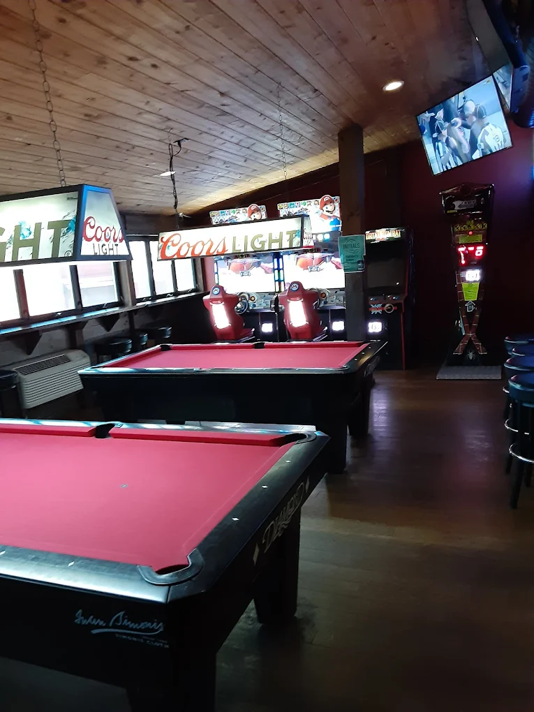 Hudson Tap pool hall exterior/interior