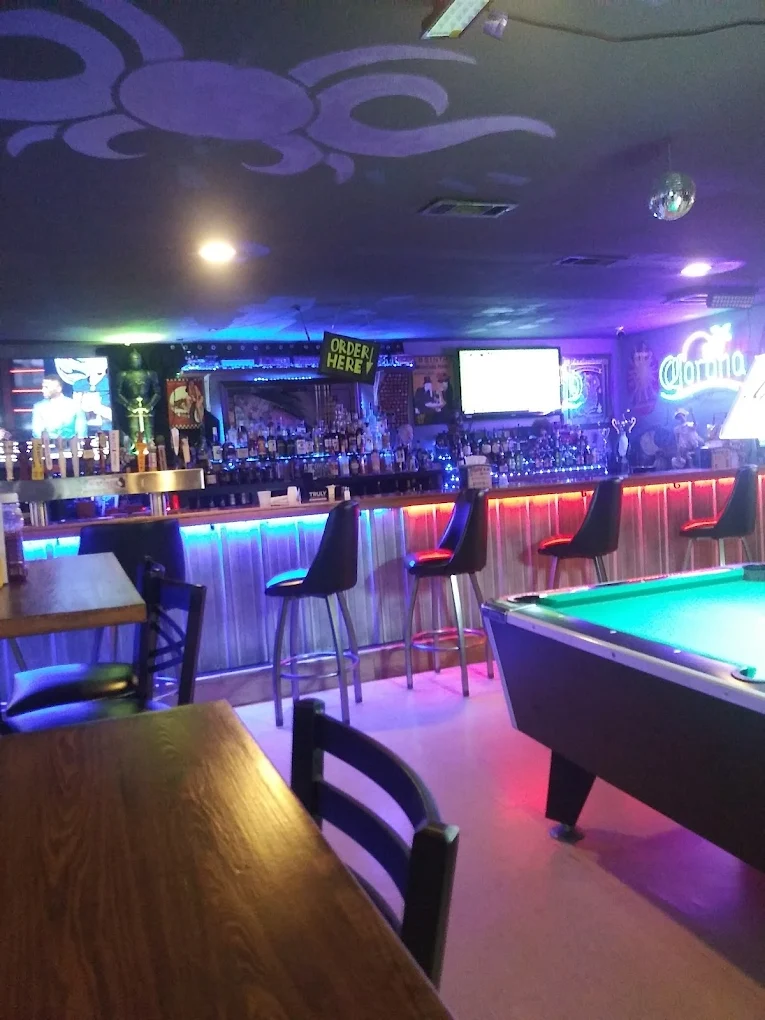 Trax Bar & Grill pool hall exterior/interior
