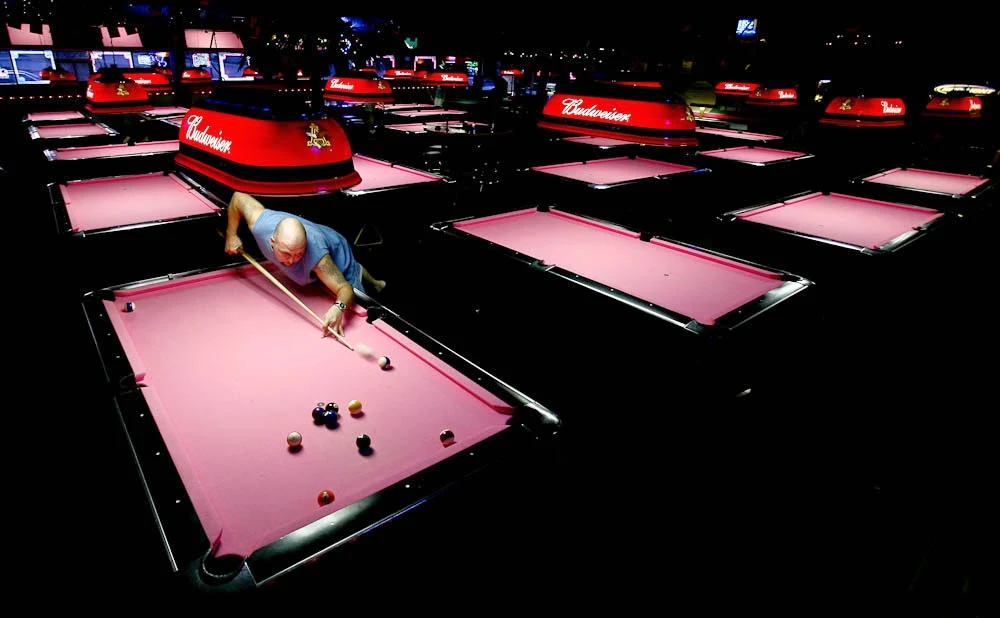 Pink Galleon pool hall exterior/interior