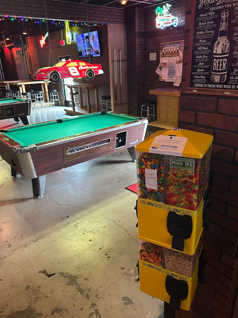 Hideout Lounge pool hall exterior/interior