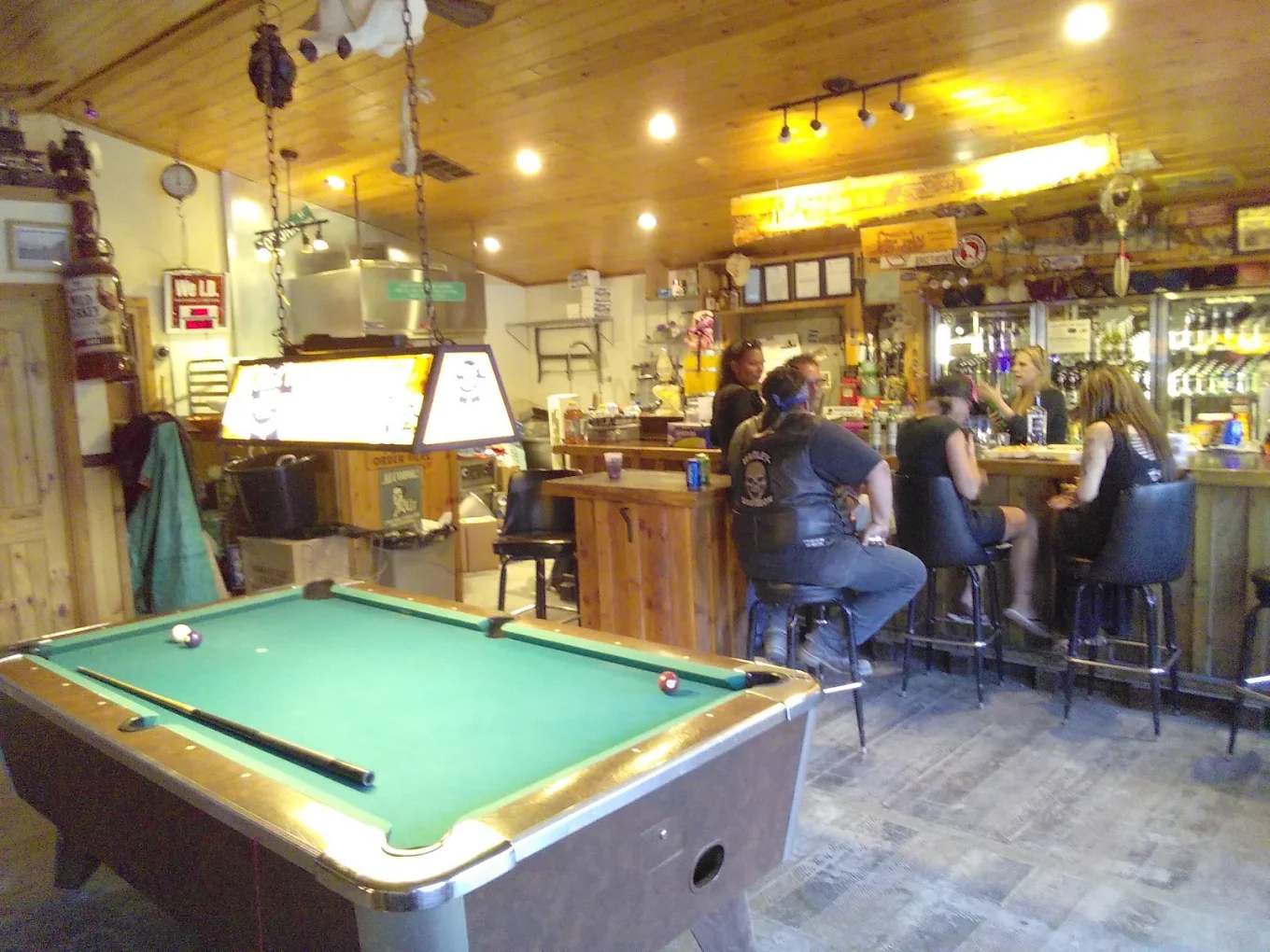 Rail Line Tavern pool hall exterior/interior