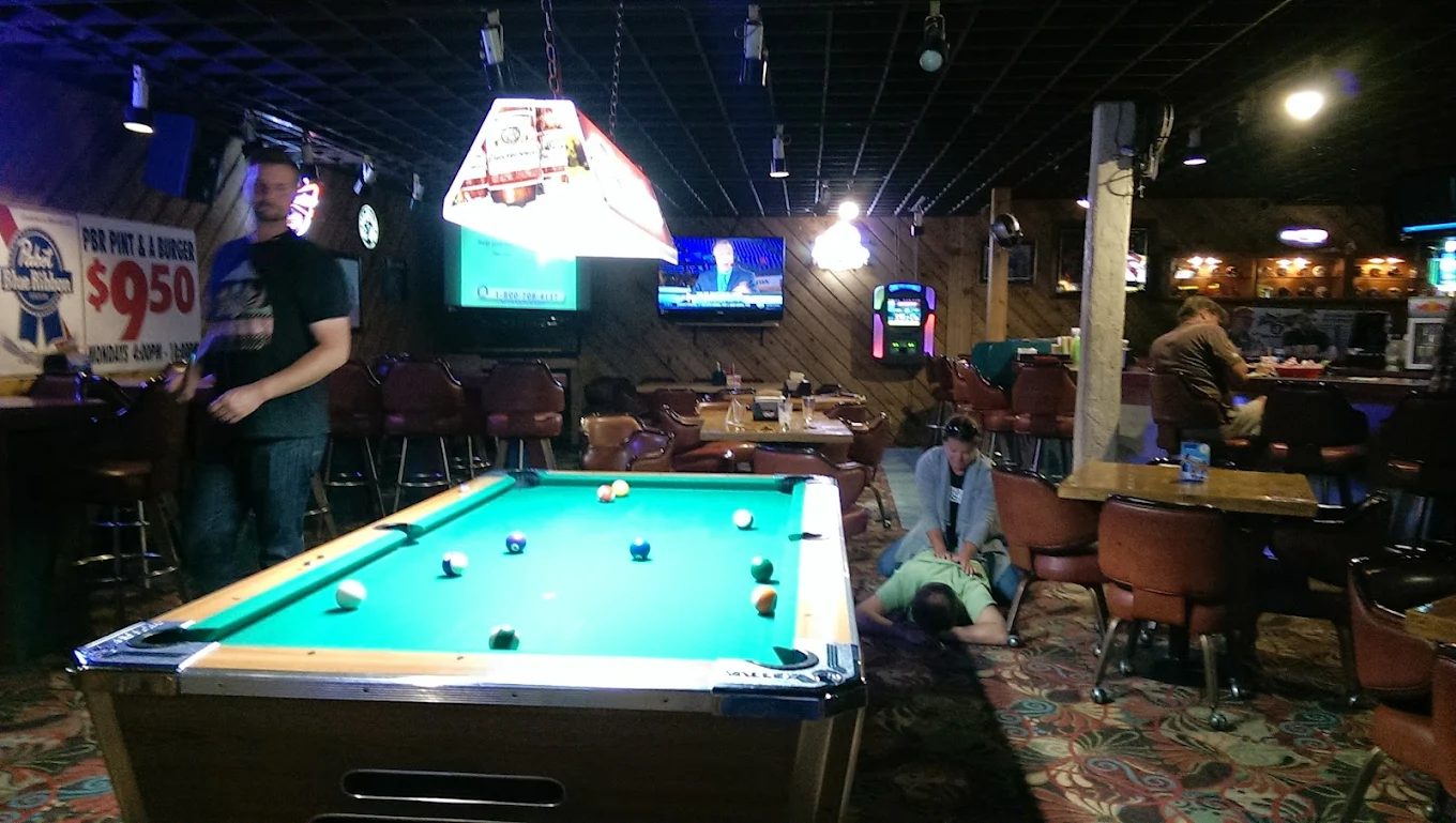 Hideaway Lounge pool hall exterior/interior
