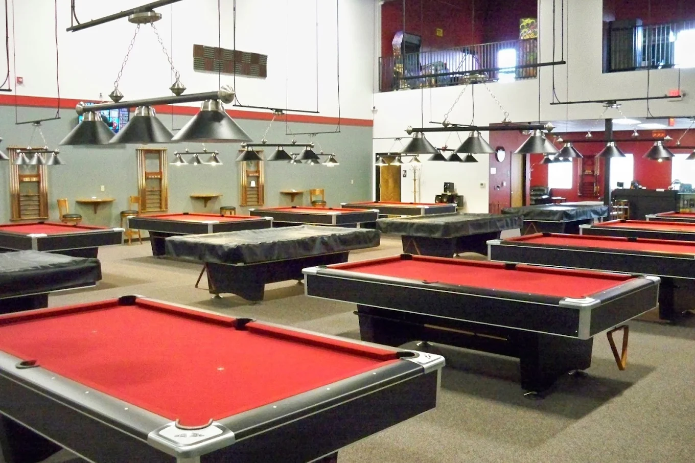 Break Away Entertainment pool hall exterior/interior