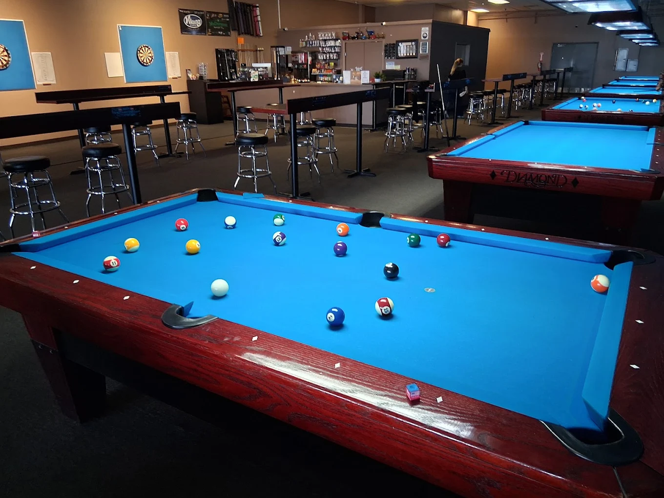 Lucky Break pool hall exterior/interior