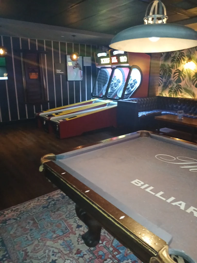 Frames Bowling Lounge pool hall exterior/interior