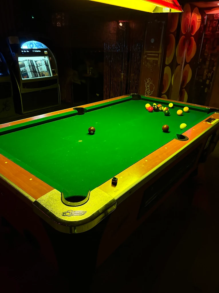 Horses and Divorces pool hall exterior/interior