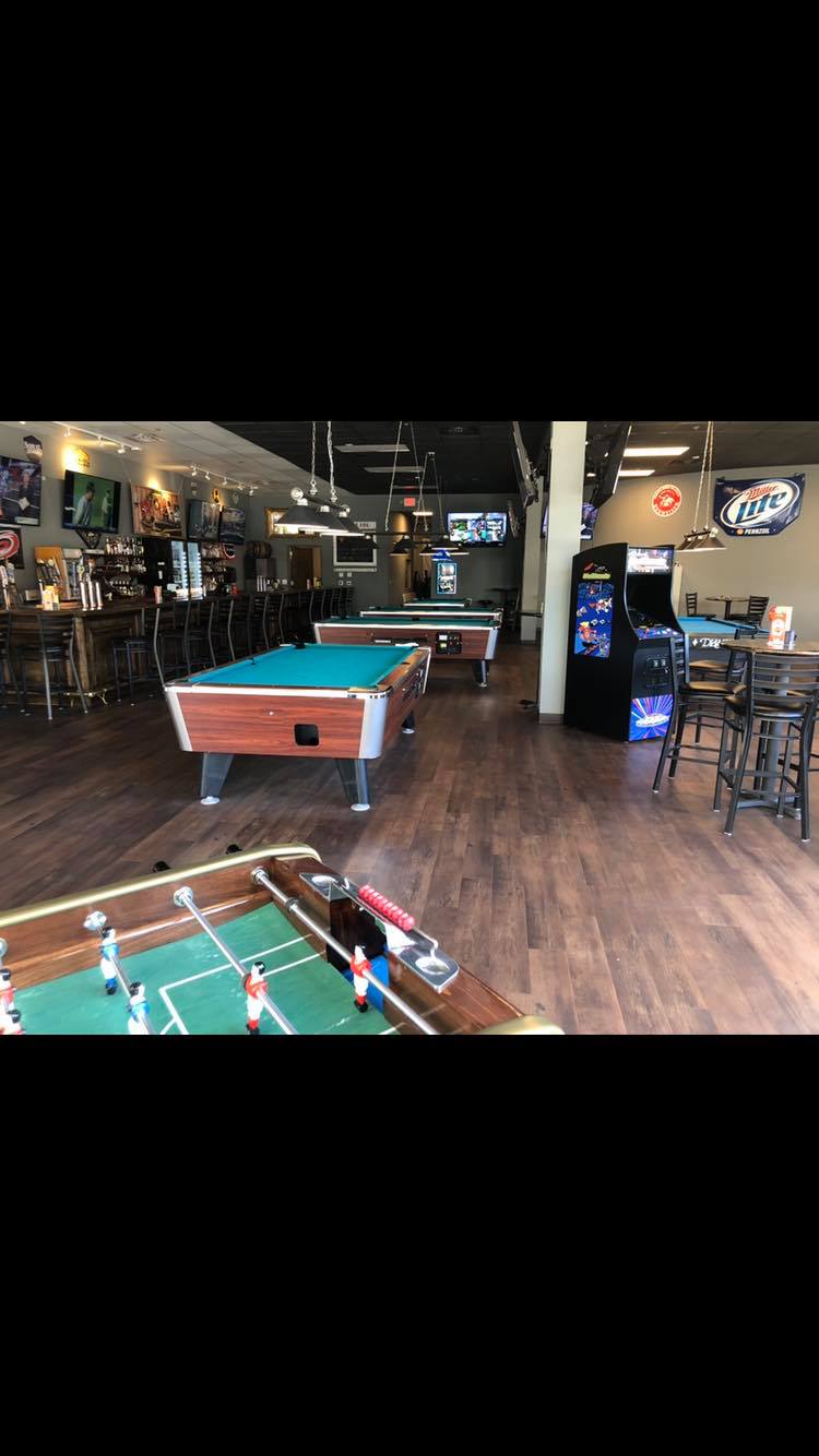 Hot Shots Hideaway Bar pool hall exterior/interior
