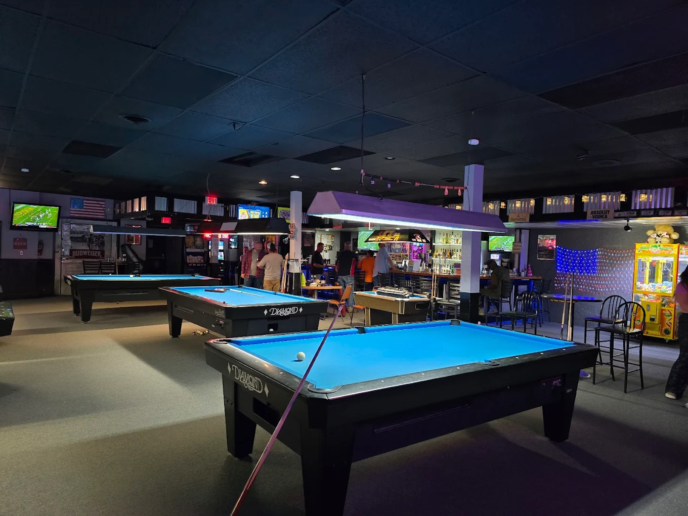 Scotty B's pool hall exterior/interior
