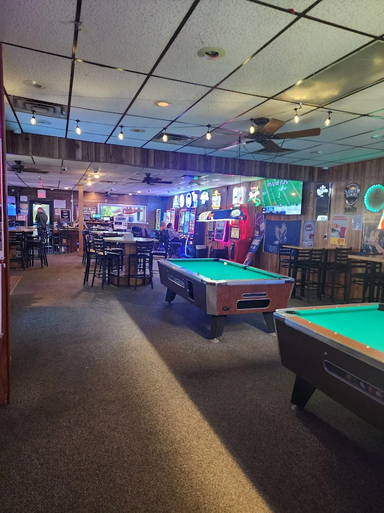Spur Bar pool hall exterior/interior