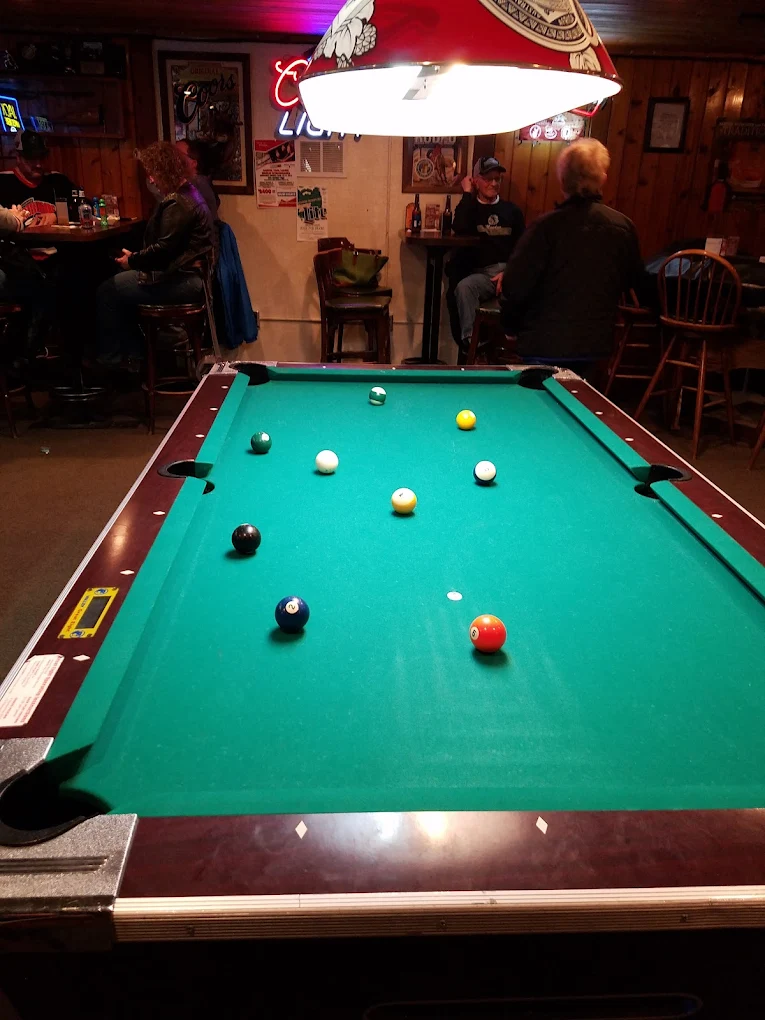 Lonesome Dove Saloon pool hall exterior/interior