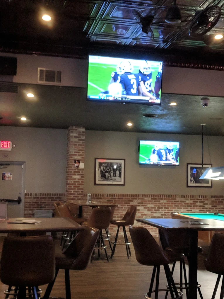 Bootlegrz Bar pool hall exterior/interior