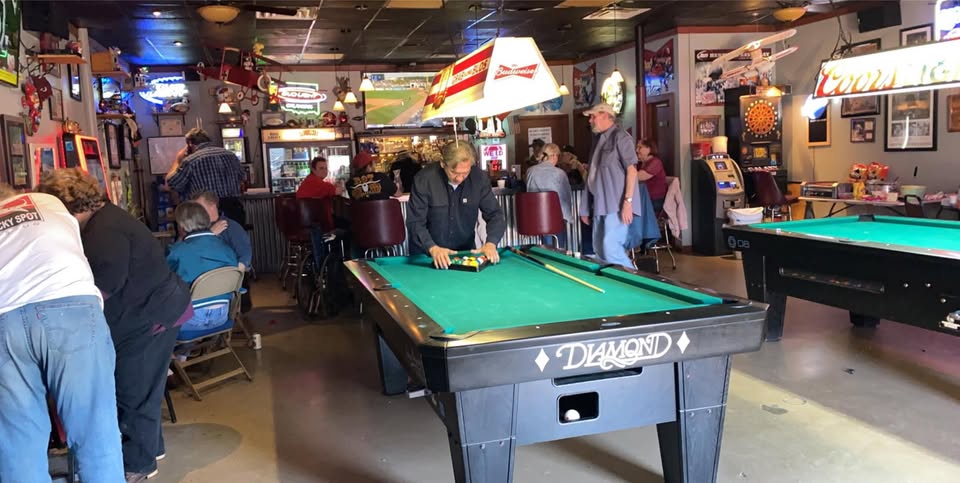 Scorecards Sports Bar pool hall exterior/interior