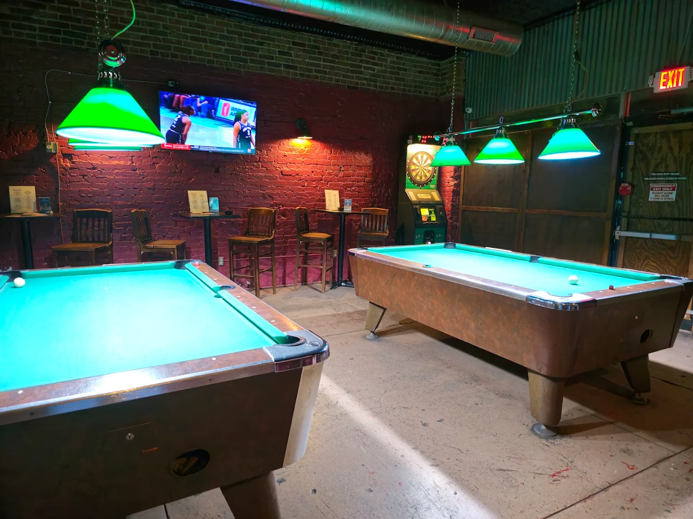 Red Brick Bar pool hall exterior/interior