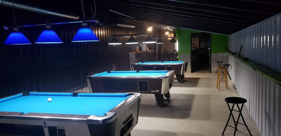 Pulaski Lounge pool hall exterior/interior