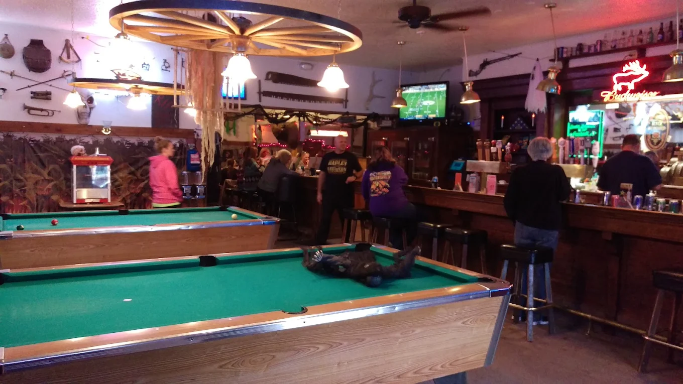 Banks Billiards pool hall exterior/interior