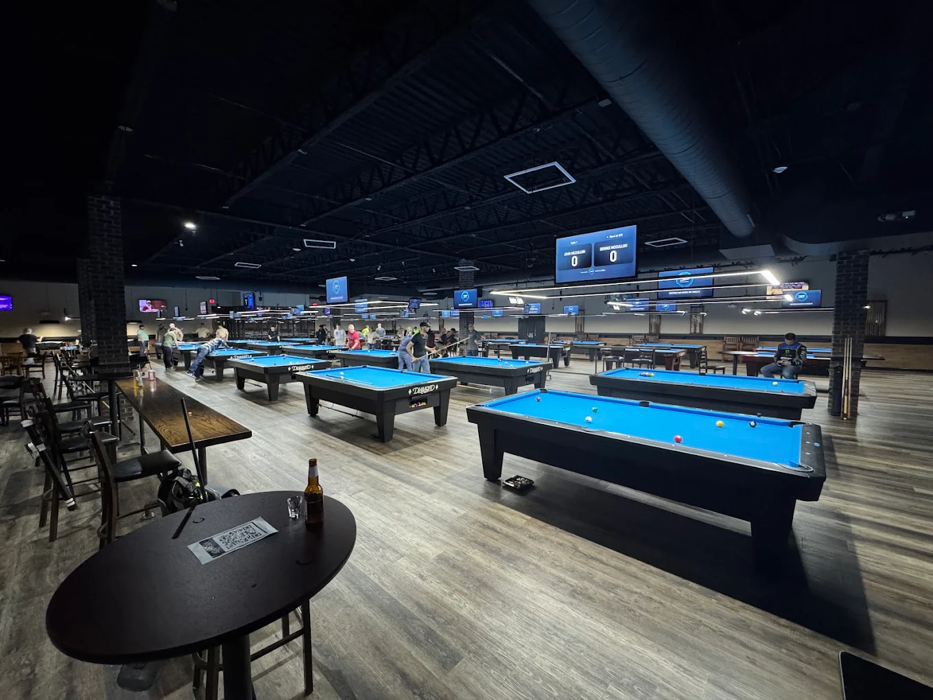 Break Time Billiards pool hall exterior/interior