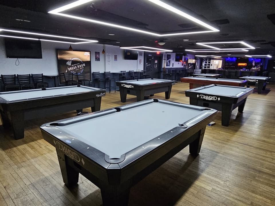 Midlands Break Room pool hall exterior/interior