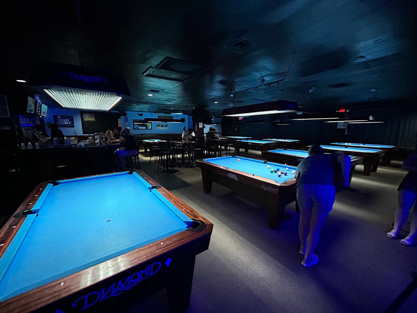 Shore Thing Billiards pool hall exterior/interior