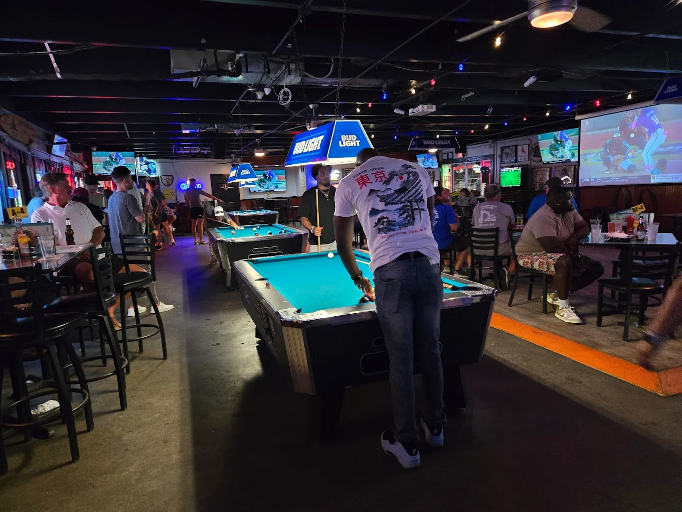 OD Arcade & Lounge pool hall exterior/interior