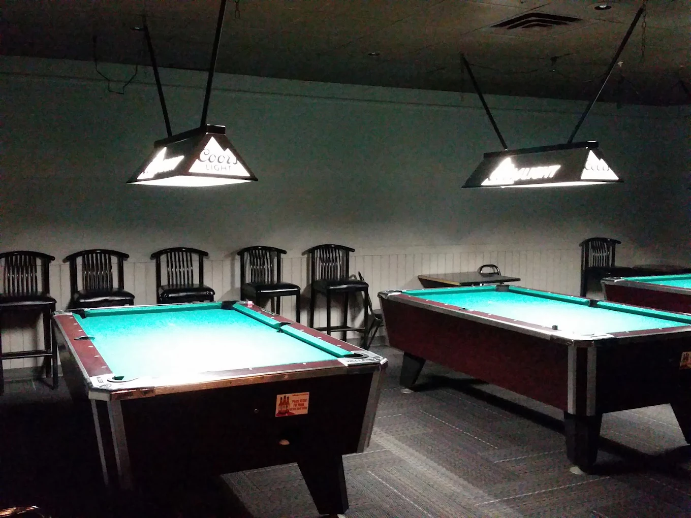 The Thirsty Duck pool hall exterior/interior