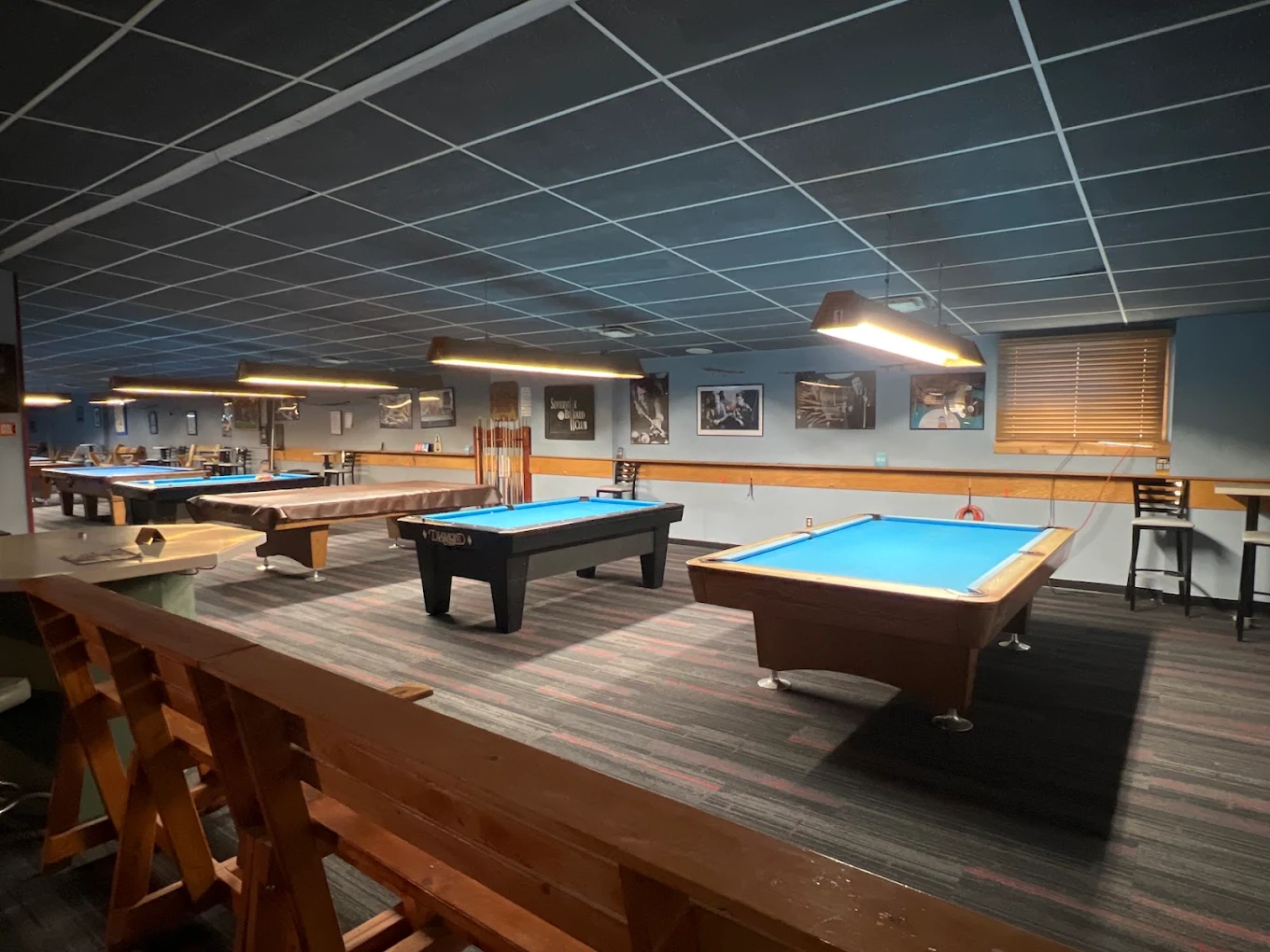 Sevierville Billiard Club pool hall exterior/interior