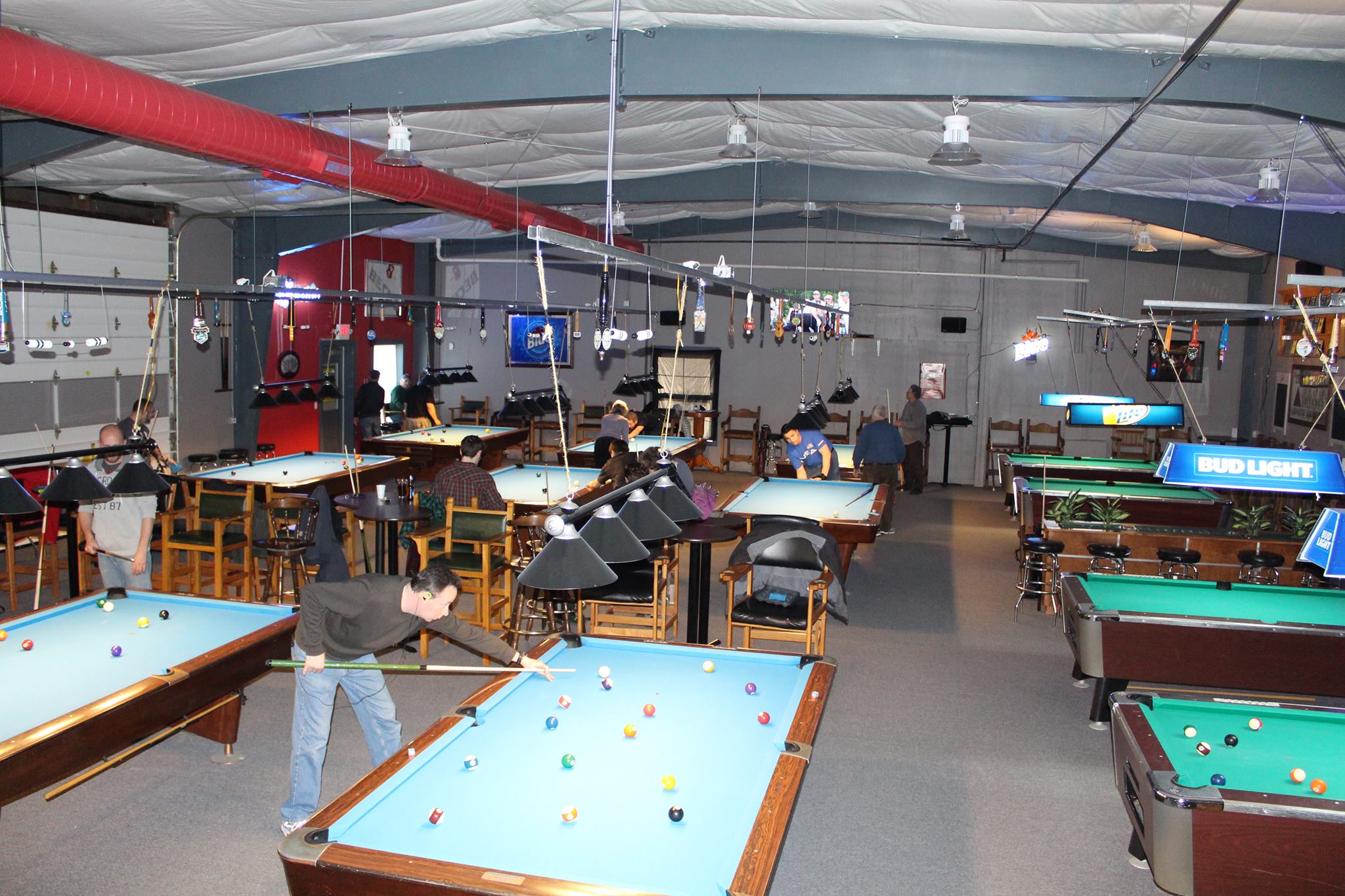 Vermont Pool and Bar pool hall exterior/interior