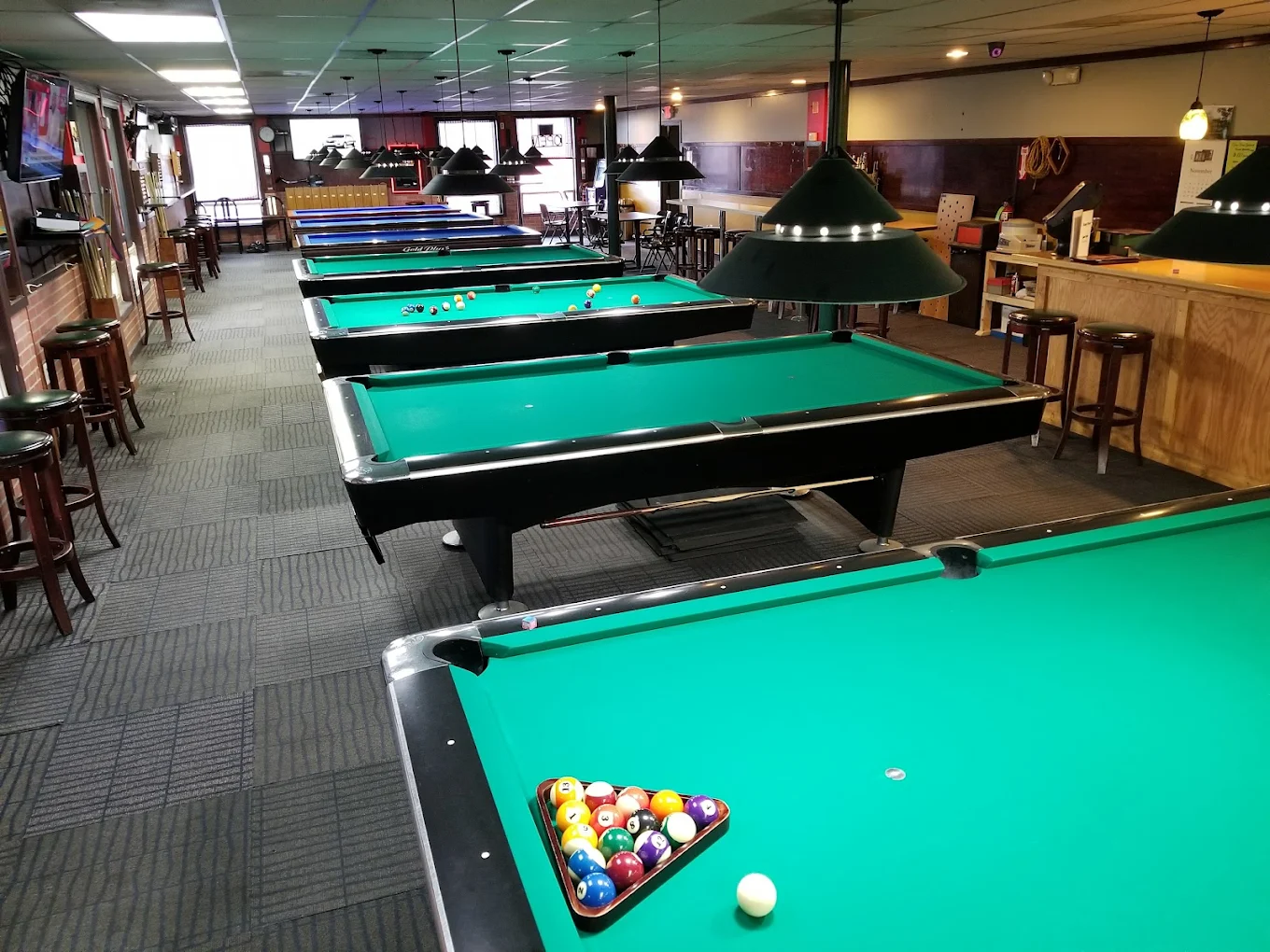 Happi Billiards & Cafe pool hall exterior/interior