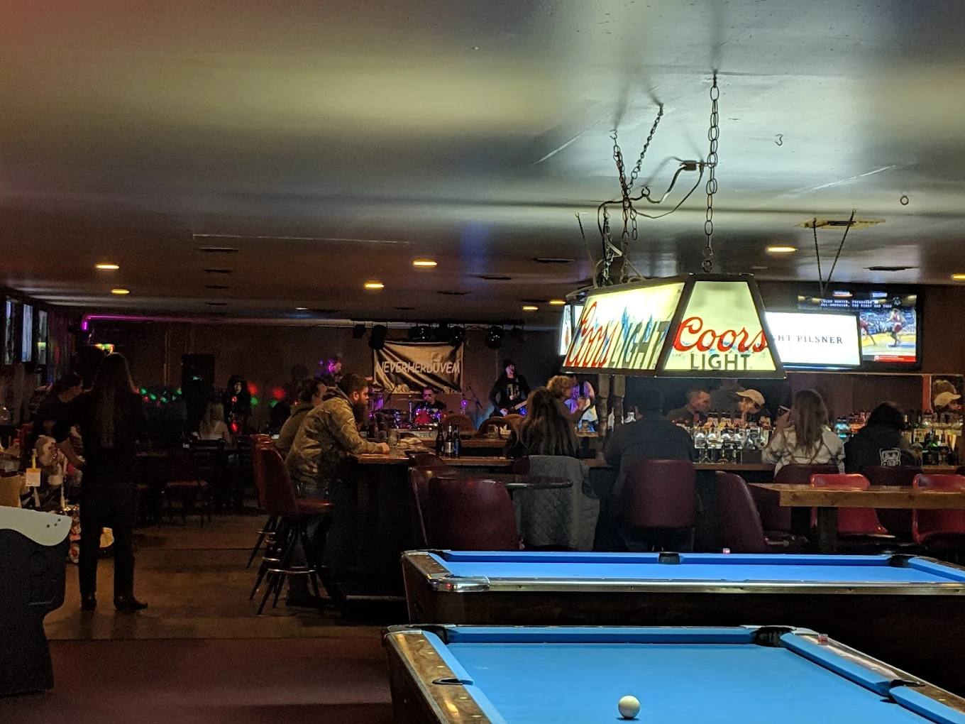 Good Time Bar & Grill pool hall exterior/interior