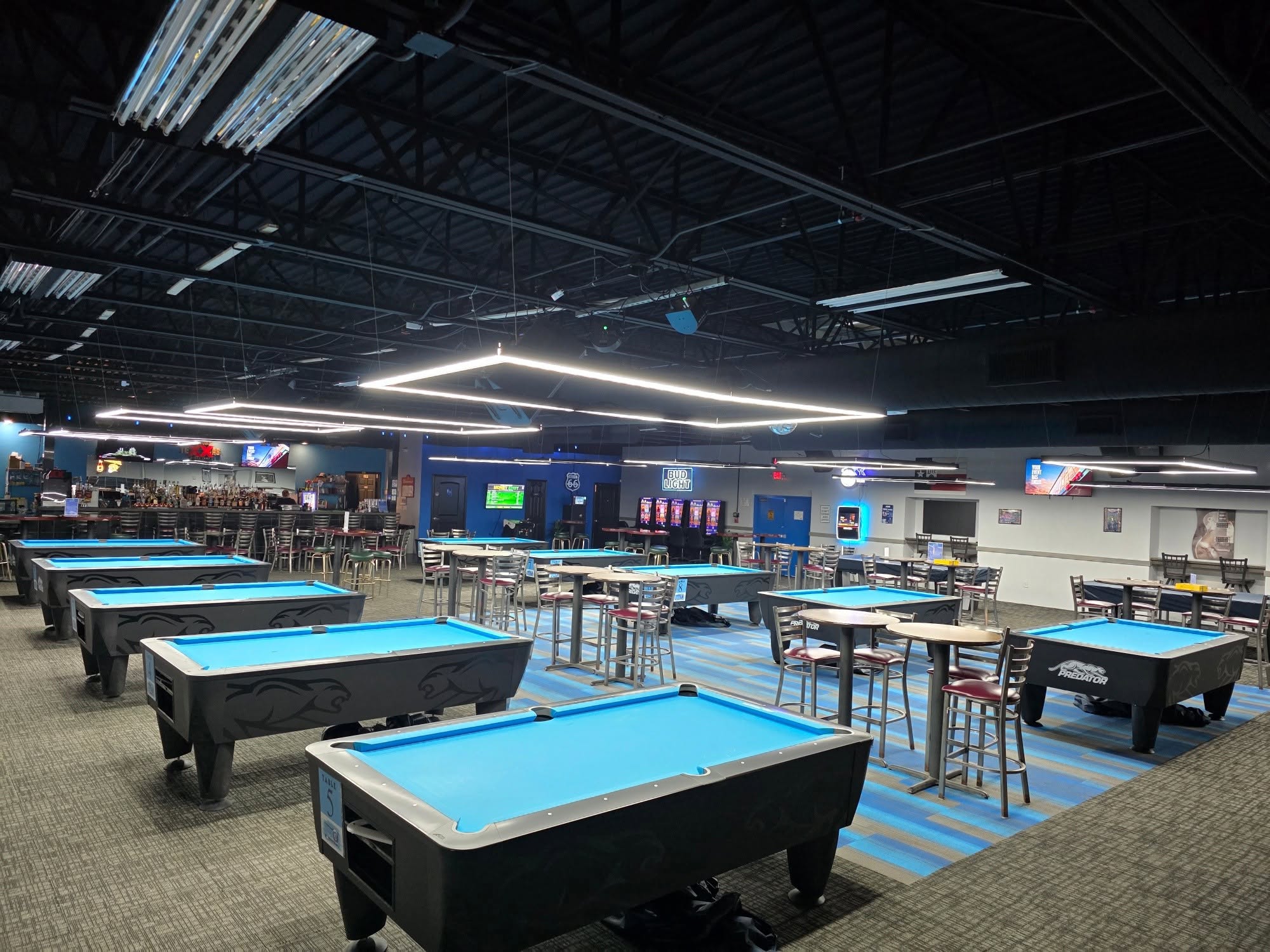 Pocket 10 Billiards pool hall exterior/interior