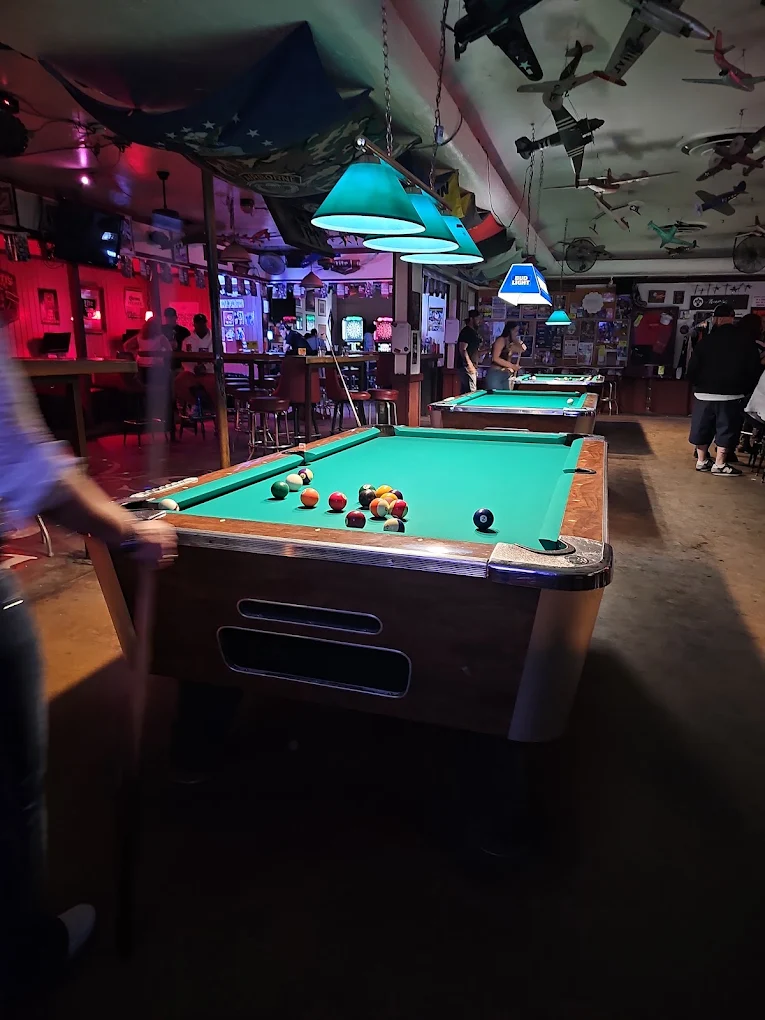 Sage And Sand Bar And Grill pool hall exterior/interior