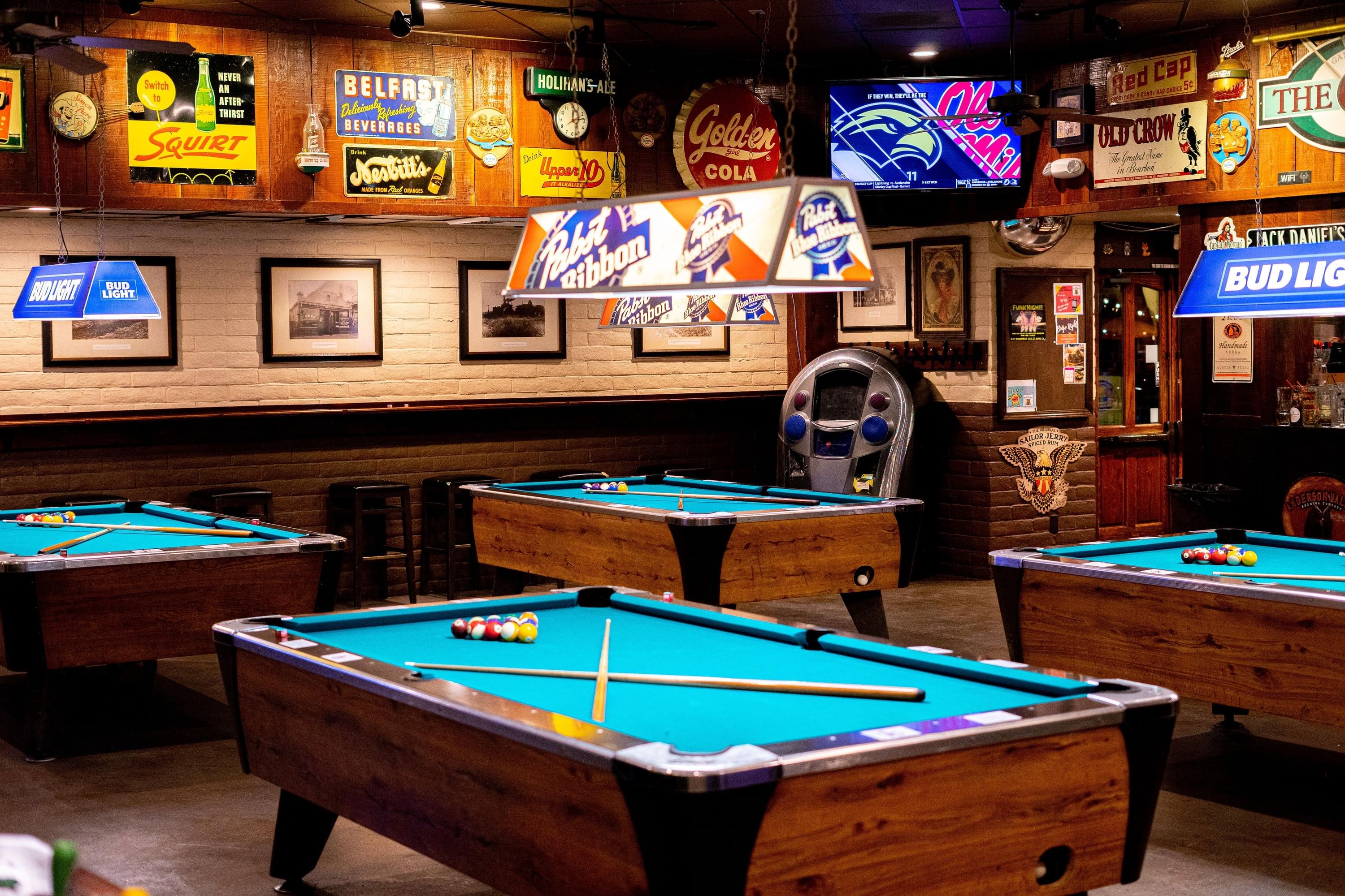 G Street Wunderbar pool hall exterior/interior