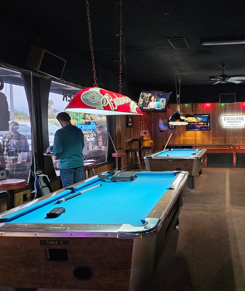 Breaktime pool hall exterior/interior